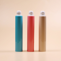 Chine Guangzhou usine ouxinmay personnalisé différents styles de tube anti-transpirant avec bouchon à vis à billes
