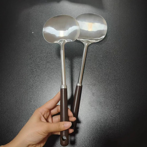 Stainless Steel Mushroom Spatula With Walnut Handle Anti Slip <b>Kitchen</b> Utensil For Cooking 2 Pieces - Product Image 3