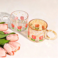Mug en verre imprimé papillon mignon avec anse en anneau, tasse à café en verre ambré, mug à café en verre texturé martelé pour la maison et le bureau, vaisselle