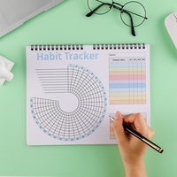 Cahier de planificateurs à spirale personnalisé non daté planificateur d'objectif quotidien hebdomadaire et mensuel avec calendrier de suivi des habitudes à faire