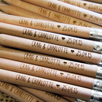 Faveurs de mariage personnalisées pour les invités en gros - Crayons gravés avec nom et gomme, souvenirs de fête nuptiale