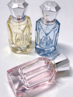 Flacon de parfum de luxe de 35 ml, flacon de parfum carré unique en verre avec emballage en boîte, fabrication Woran