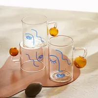 تصميم جديد الإبداعية البورسليكات الزجاج كوب ماء لطيف بسيط الطباعة اتيه القهوة أكواب مع العنبر مقبض كروية 3263