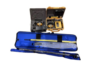 V200 Hi-Target GNSS RTK พร้อม800ช่องและ GPS ความถี่คู่สำหรับการสำรวจที่ดิน - Product Image 4