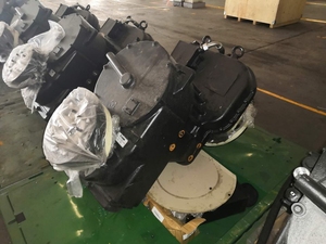 Xcmg tekerlek yükleyici yedek parçaları ZL50G şanzıman takma 272200753 2BS315A