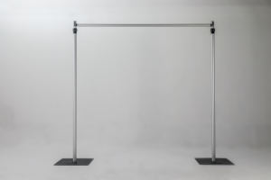 ชุดโครงเหล็กและผ้าม่านแบบหนาพิเศษ ขนาด 12 ฟุต x 12 ฟุต พร้อมขาตั้งฉากหลังแบบปรับได้ - Product Image 3