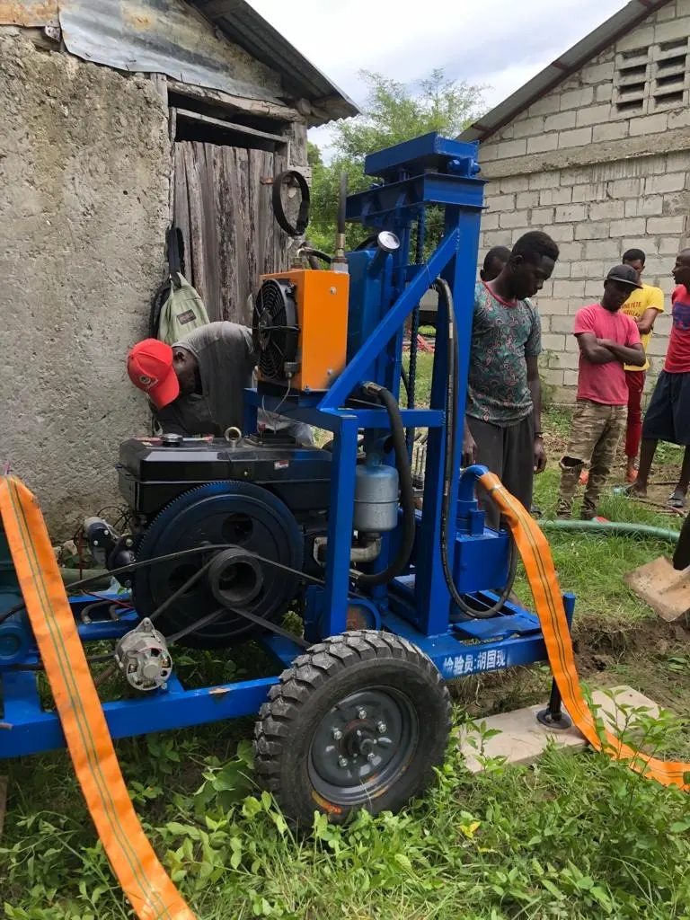 Tractor taladros 22hp motor diésel minería Borewell 100M plataforma de perforación de agua Deepwell excavación de pozos máquina de perforación para roca