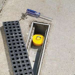 NUEVO PIG - PLR208 Tapón de drenaje cónico-EAN 036226014897 SPILL RESPONSE - Product Image 3