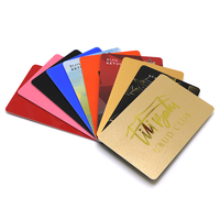 Cartes de visite magnétiques en PVC doré de luxe avec estampage à chaud au laser, impression offset, produit en plastique pour programme de fidélité VIP