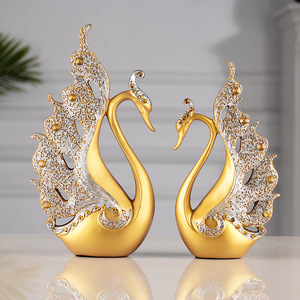 Wholesale Creative European 2pcs Set <strong>Swan</strong> LOVERS Furnishing Resin Crafts Sculpture <strong>Swan</strong> Couples Wedding Home Decorative Ornament - Product Image 4
