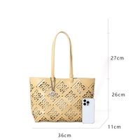 Sac à main vintage tendance été, nouveau design, sac seau en cuir de vache véritable de haute qualité, grande capacité, creux, luxe, pour femmes