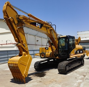 รถขุด320CL ใช้ตีนตะขาบญี่ปุ่นแท้สำหรับ320CL แมวสภาพการทำงานที่สมบูรณ์แบบพร้อมเครื่องยนต์ดั้งเดิม - Product Image 4