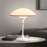 Lampe de table soucoupe spatiale minimaliste moderne danoise avec abat-jour en dôme pour salon chambre ou table de chevet d'étude