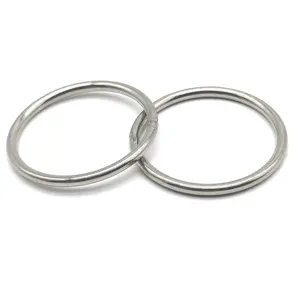 แหวนกลมสเตนเลสสตีลแหวนกลมสำหรับเชื่อมโลหะไร้รอยต่อปรับขนาดได้ตามต้องการจากโรงงาน
