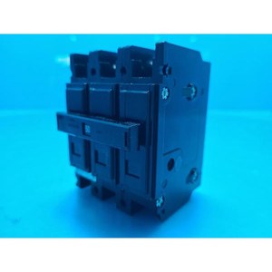 เครื่องเบรเกอร์ QC3050HT 50A 240V เครื่องกำเนิดไฟฟ้า ultim ที่ใช้เป็นชิ้นส่วนอุปกรณ์เซมิคอนดักเตอร์แบบดั้งเดิม - Product Image 4