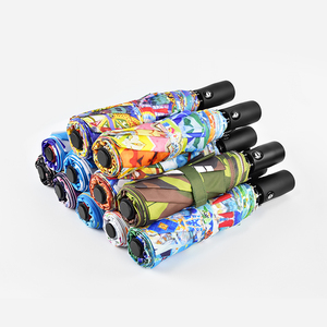 Parapluie compact personnalisé à impression complète Parapluie pliant de voyage automatique et coupe-vent promotionnel - Product Image 2