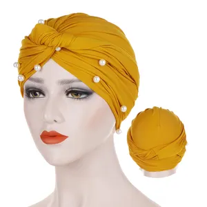 Trendy muslimische Baumwolle Hijab Kappen einfarbig Perlen wickel Turban Motorhaube arabischen Kopfschmuck Innere Hijab Kappe Islamische Kopf bedeckung für Frauen