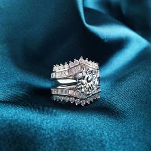 Оптовая продажа, роскошные свадебные украшения из стерлингового серебра 925 пробы, набор из 3 предметов, набор свадебных колец, Овальный центральный камень, двойные кольца из гало и муассанита - Product Image 5