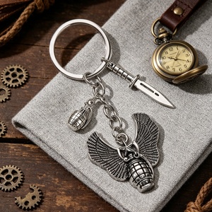 Llaveros de aleación con forma de granadas de mano pequeñas, personalizados y creativos, estilo clásico y moderno para hombre, para bolso de teléfono móvil. - Product Image 5