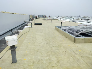 Membrane imperméable TPO blanche hautement réfléchissante 2026 |   <span class=keywords><strong>Feutre</strong></span> de toiture renforcé de 1,5 mm/2,0 mm pour toitures en acier et en béton - Product Image 6