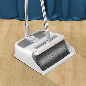 Realida軽量ステンレス鋼ダストパンセットほうき付きソフトPET剛毛家庭用キッチン用直立スタンド - Product Image 1