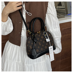 Sacs à bandoulière en cuir de luxe de marque Louis Version <span class=keywords><strong>2026</strong></span> pour femmes, sac promotionnel, design chaussures et vêtements - Product Image 4