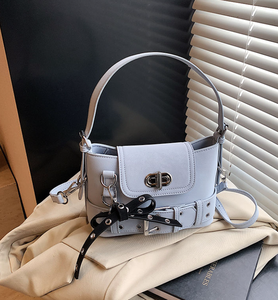 Sac à main bandoulière de luxe pour femme, nouvelle collection, design de marque, sac fourre-tout diagonal - Product Image 2