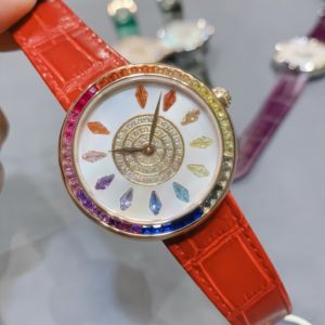 Nouvelle montre en diamant arc-en-ciel avec bracelet rouge et design élégant - Product Image 1