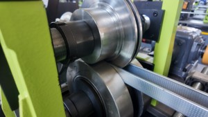 Machine de formage de profilés en acier léger CU entièrement automatique, Équipement de formage de profilés en U et de rails CU CNC PLC, Approvisionnement <span class=keywords><strong>direct</strong></span> usine - Product Image 2
