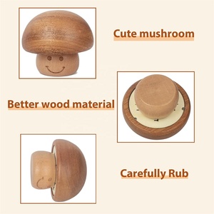 Ever Bright Retro Castle in the Sky Boîte à <span class=keywords><strong>musique</strong></span> Mini mécanisme de remontage de champignon rotatif en bois Logo personnalisé Cadeau d'anniversaire de vacances - Product Image 4