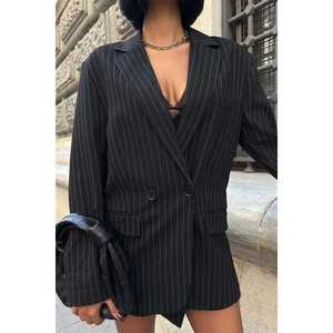 Ensemble de costume à rayures fines pour femme Sobe, blazer et jupe en mélange de laine noire 9691-24 - Product Image 3