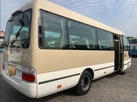 Autocar Toyota Coaster Bus de Transport Public Minibus 16 Places Toyota 2018 Hiace Fourgonnette Passagers d'Occasion en Vente Avantageuse
