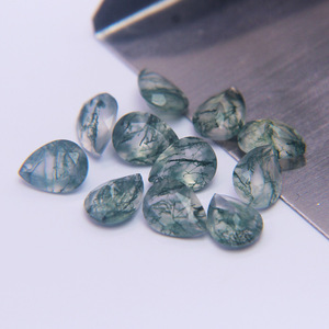 Bague en Agate Naturelle Verte, Pierre Semi-Précieuse pour Bijoux DIY avec Coupe Poire Facettée 8x6mm et Fond Pointu - Product Image 3