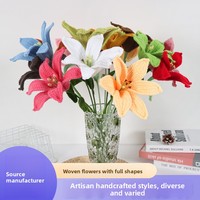 Bouquet de fleurs artificielles en laine de crochets fait main, fleur unique en laine de crochets, cadeau pour la Saint-Valentin, la fête des mères, Noël, un mariage