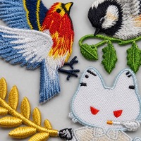 Écusson brodé personnalisé, fabrication OEM, vente en gros, motifs nature, oiseaux, animaux, floraux, thermocollant ou à coudre, fabricant en gros