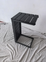 Table d'extrémité étroite créative petit plateau TV Table cadre en métal et dessus en verre trempé pour salon chambre à coucher