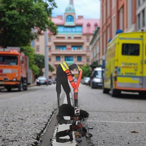 Arnés de Seguridad Personalizado por el Fabricante para Trabajos en Altura/Alpinismo/Rescate de Emergencia - Product Image 1