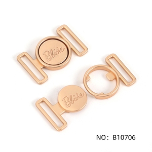 Boucles de bikini carrées en or personnalisées Placage en alliage de zinc Fermeture en or rose Résistance à l'eau de mer pour maillots de bain Accessoires de sous-vêtements - Product Image 6