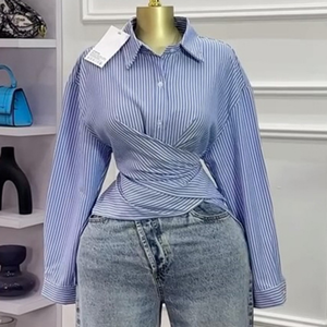 4606 Camicetta Trendy Primaverile con Collo Rovesciato, Stampa a Righe, Manica Lunga, Stile Streetwear, Blusa Unica con Dettaglio Incrociato, Camicia Casual da Donna - Product Image 3