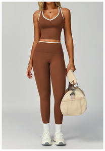 حمالة صدر رياضية عالية الجودة بتصميم جديد للنساء ، حمالة صدر رياضية لليوغا سريعة الجفاف برقبة على شكل حرف V ، تانك للياقة البدنية مسامي بأربعة طرق للتمدد - Product Image 3