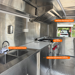 Remorque alimentaire mobile élégante entièrement noire pour bar à café boutique et service <span class=keywords><strong>de</strong></span> bubble tea avec intérieur minimaliste et raffiné - Product Image 3