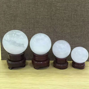 ลูกบอลคริสตัลควอตซ์ใสขัดเงาธรรมชาติขายส่ง สำหรับตกแต่งโต๊ะทำงาน - Product Image 5