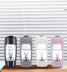 Vaso Mezclador Electrónico de Lujo de 650 ml, Tapa Abatible Única, Plástico Transparente, Recargable por USB-C, Botella Mezcladora de Proteínas para Gimnasio - Product Image 1