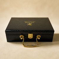Boîte personnalisée en cuir gaufré crocodile, taille moyenne, avec quincaillerie dorée pour emballage de montres, vente en gros