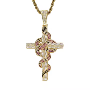 Pendentif Croix Hip Hop Personnalisé en Moissanite Plaqué Or Argent Sterling 925, Bijou Unisexe Tendance pour Fêtes et Accessoires de Mode - Product Image 4