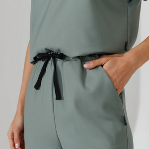 Tenues d'infirmière Bestex personnalisées, à la mode, à manches courtes, extensibles, ajustables, ensembles d'uniformes médicaux pour femmes, vente en gros - Product Image 6