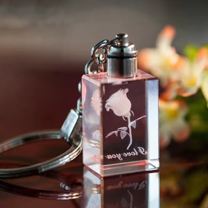 <strong>Cheap</strong> Wholesale clear Blank Blank <strong>Crystal</strong> K9 square <strong>Crystal</strong> Keychain Gift Packing Glass Handmade Keyring for Laser Engraving - Product Image 6