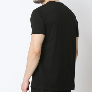 T-shirt homme uni, style personnalisé, tissu confortable, fabrication pakistanaise, vêtements décontractés pour l'été, en vente. - Product Image 4