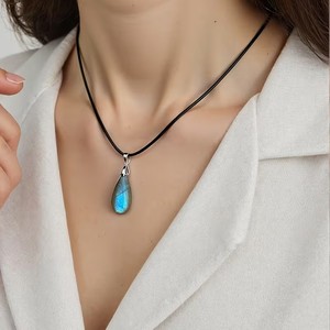 Collier pendentif goutte d'eau en labradorite naturelle, avec attache plaquée or, cordon noir, cristal de guérison, pour cadeau de bijoux - Product Image 5