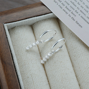 Vente en gros d'usine, boucles d'oreilles longues en argent sterling 925 avec zircon, plaquées argent pour femmes - Product Image 2